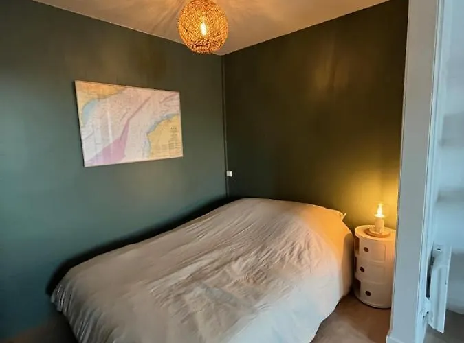 Appartement Comme A La Maison Refait A Neuf