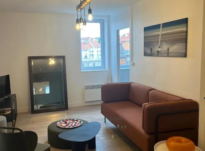 Appartement Comme A La Maison Refait A Neuf